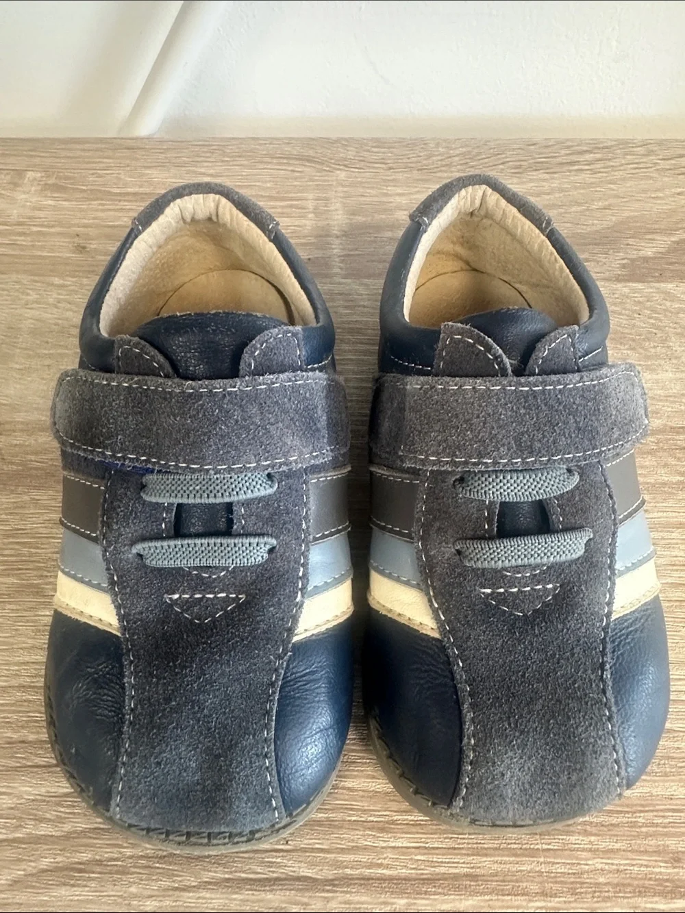 See Kai Run Casey Leather & Suede Sneaker Navy 8